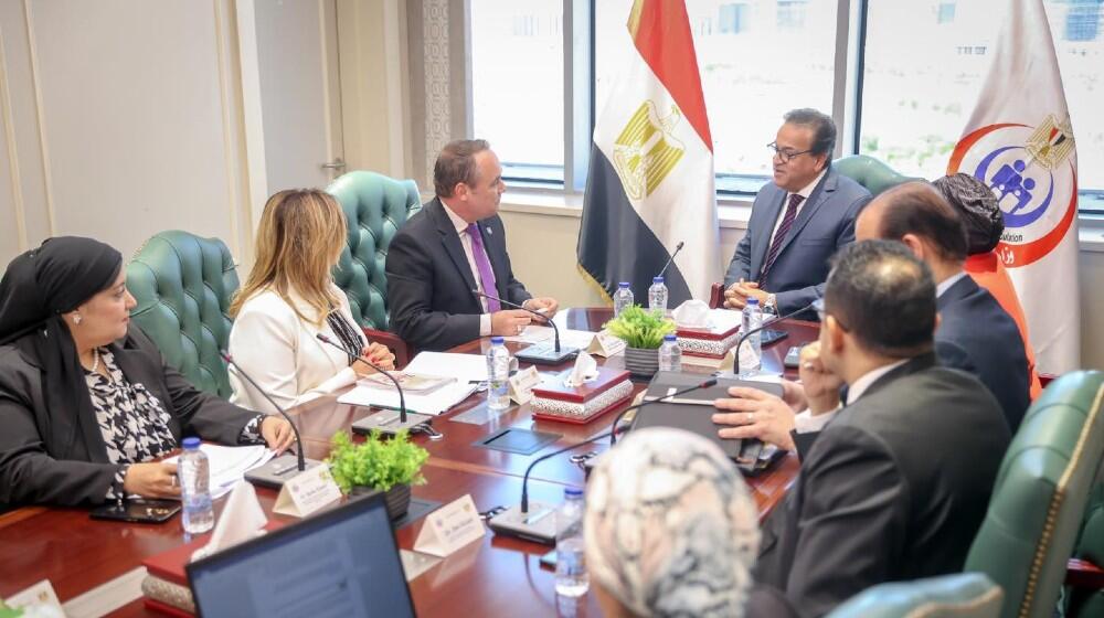 Dr. Khaled Abdel Ghaffar, Deputy Prime Minister and Minister of Health and Population, welcomed Mr. Yves Sassenrath, UNFPA Representative in Egypt.